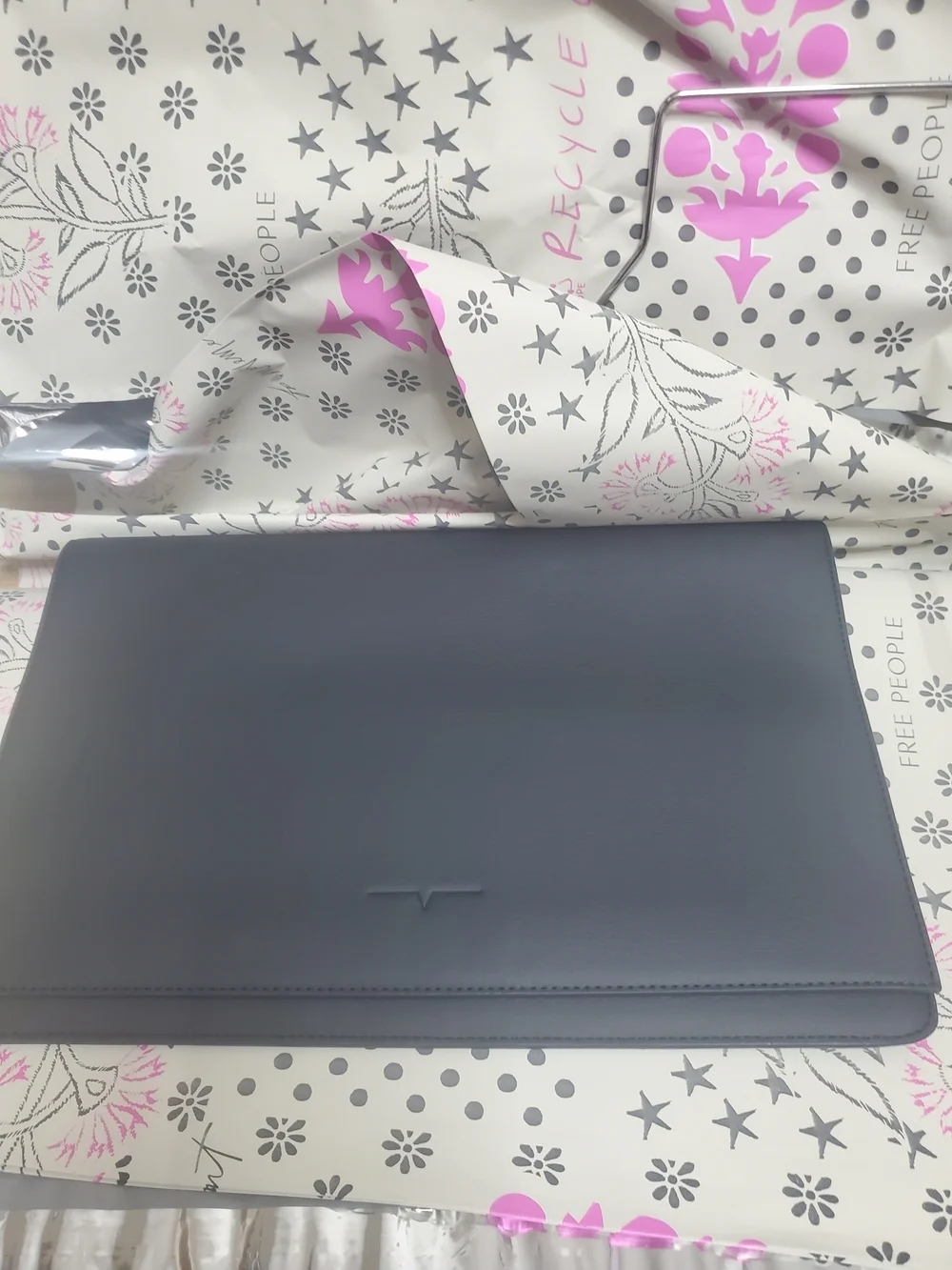 Von Holzhausen Black Leather reinvented  iPad Portfolio Case 12.9 Inches.